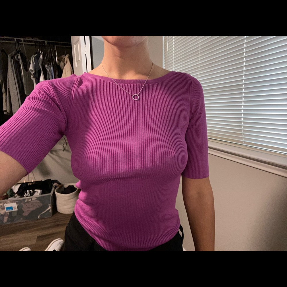 Purple tight ribbed 3/4 sleeve top